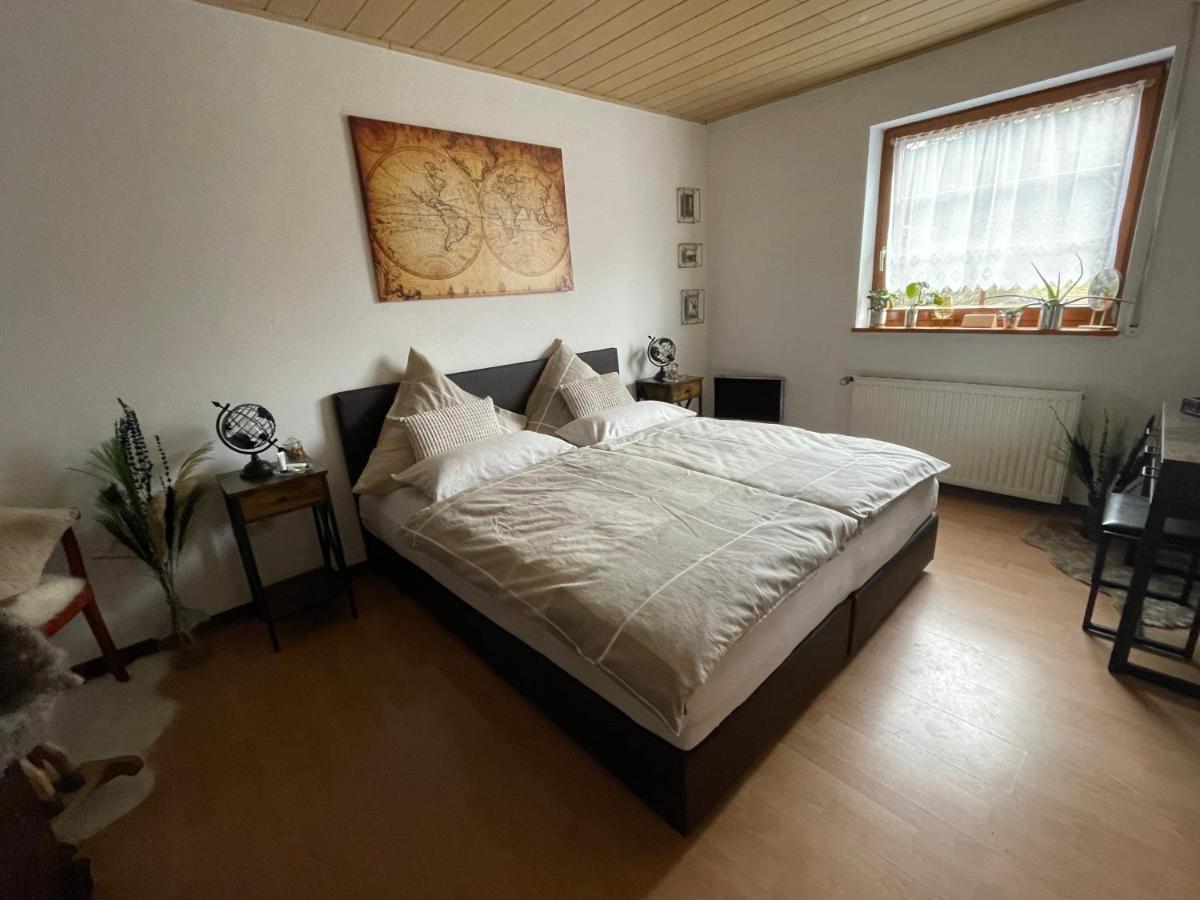 Ferienwohnung In Der Vulkaneifel "Opp Der Holl" Brockscheid Bagian luar foto